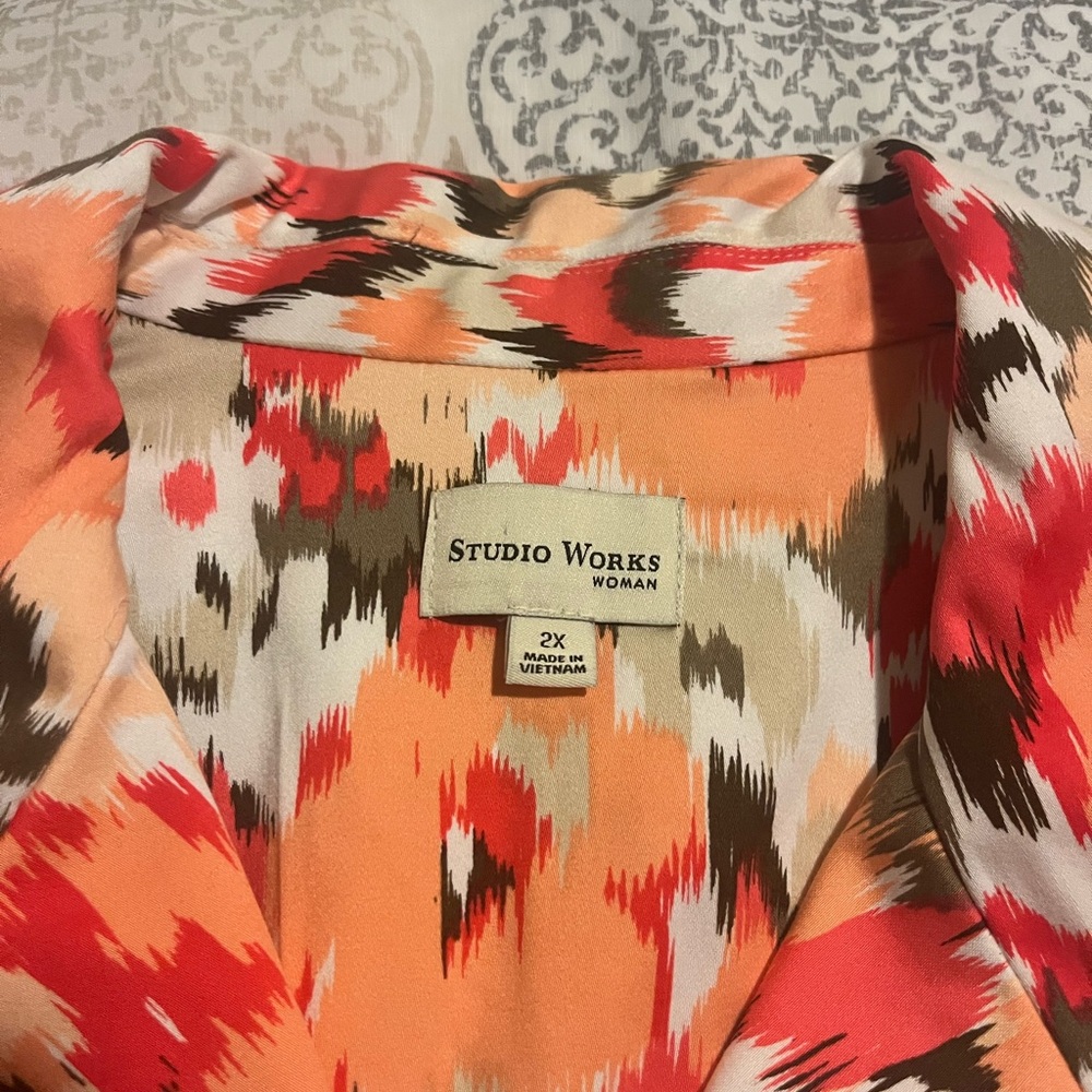 Colorful Abstract Print Jacket - Picture 4 of 4